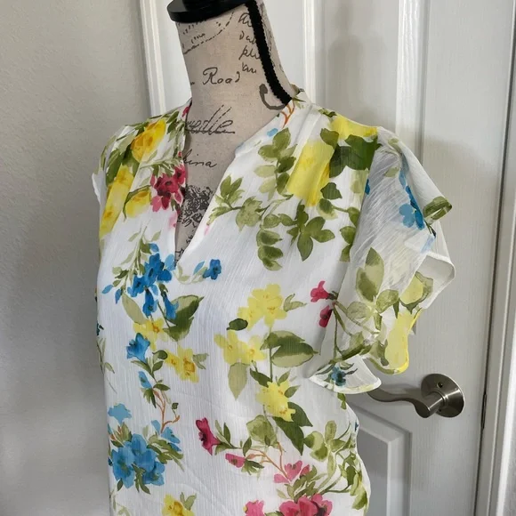 Calvin Klein NWT blouse - Picture 3 of 9